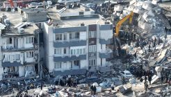 Eskişehir’den onlarca TIR insani yardım gerecini zelzele bölgesine ulaştırıldı