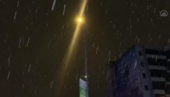 İstanbul’da kar gece bastırdı: Beyaza büründü