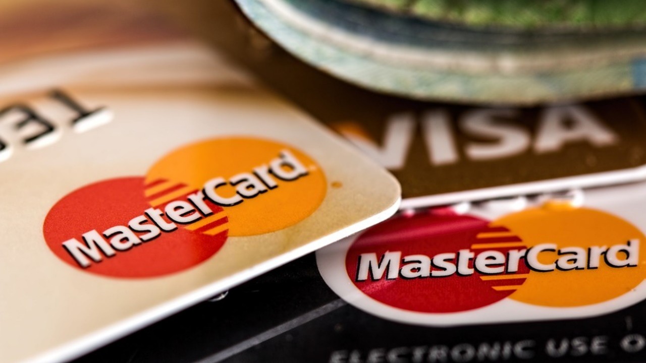 Kredi kartı ile temassız ödeme için yeni karar