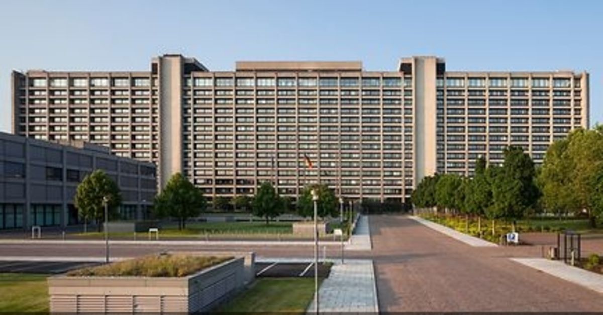 Bundesbank 43 yıldan beri birinci kere ziyan açıkladı