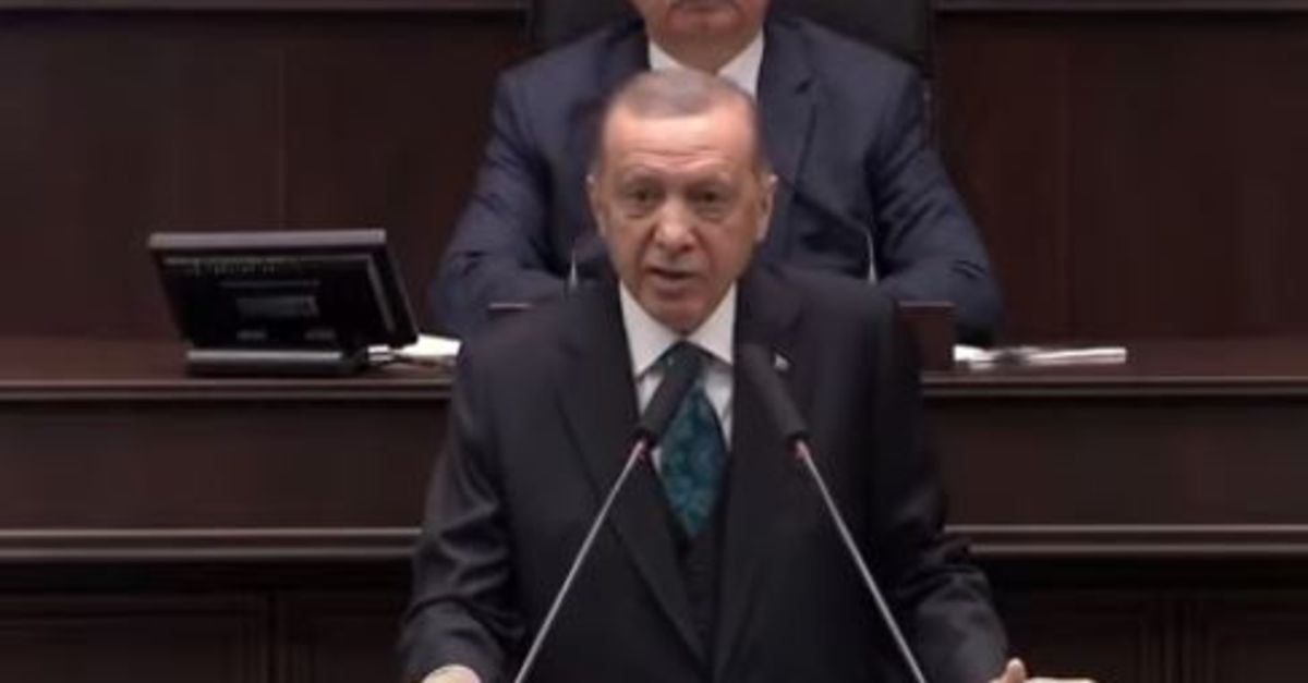 Erdoğan: Elektrikte yüzde 15 indirime gidiyoruz
