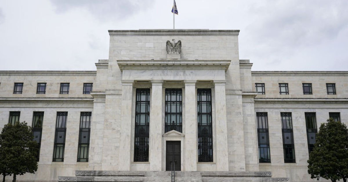 Fed’e muhalefet korosu genişliyor