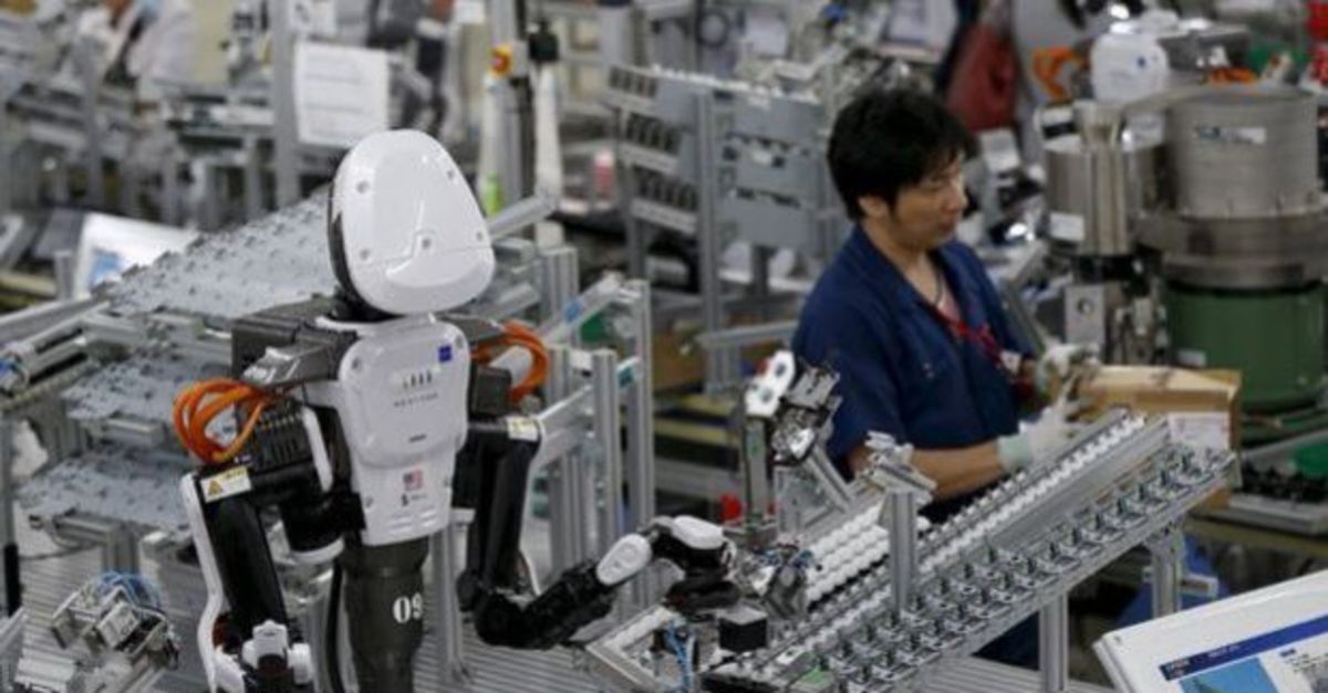 Japonya’da imalat faaliyetleri beşinci ayda da daraldı