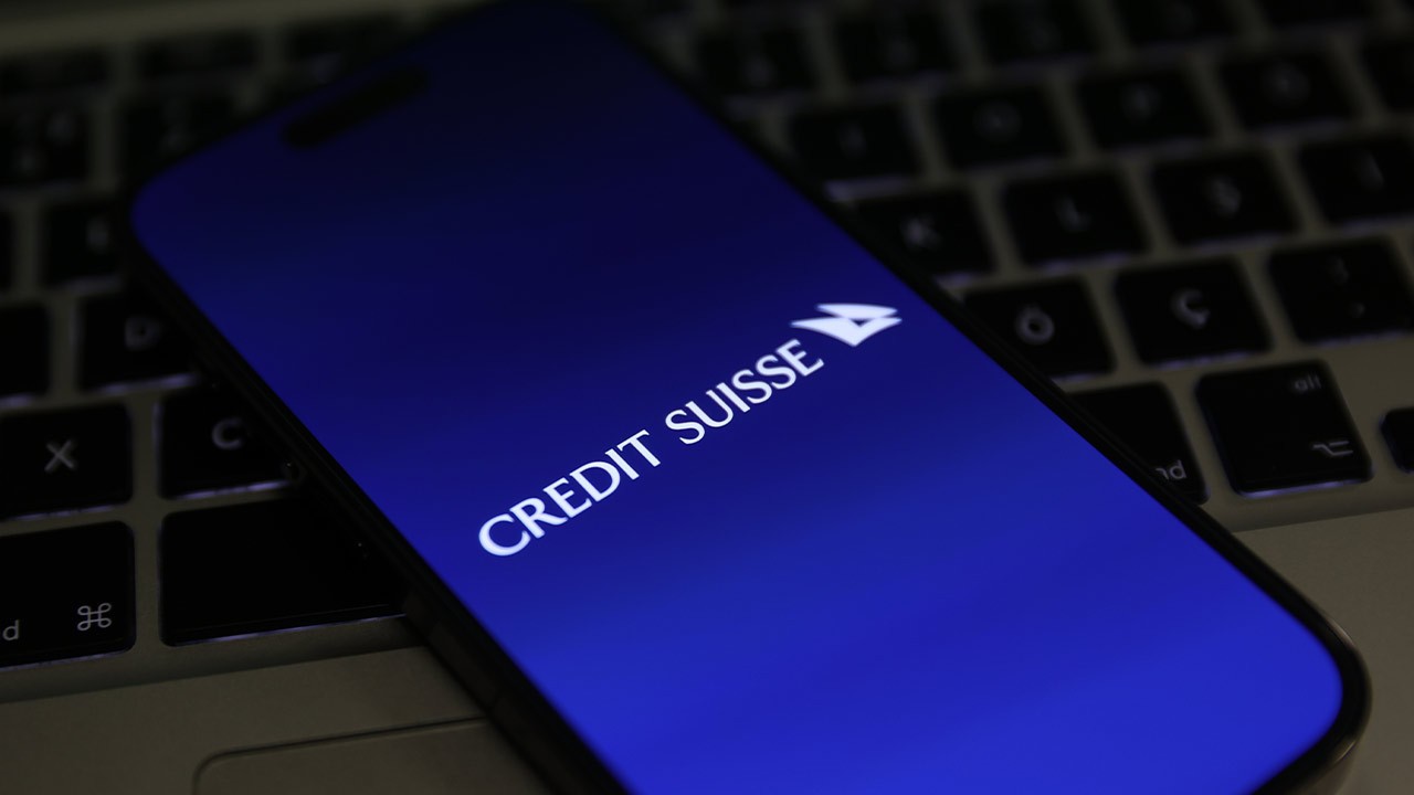 Panik büyüyor: Credit Suisse’e 54 milyar dolarlık dayanak