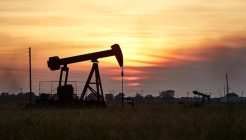 UEA, petrol talebi beklentisini üst istikametli revize etti