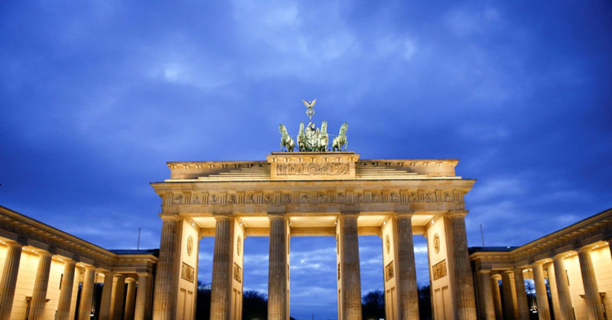 Almanya’da yatırımcı itimadına ‘bankacılık’ darbesi