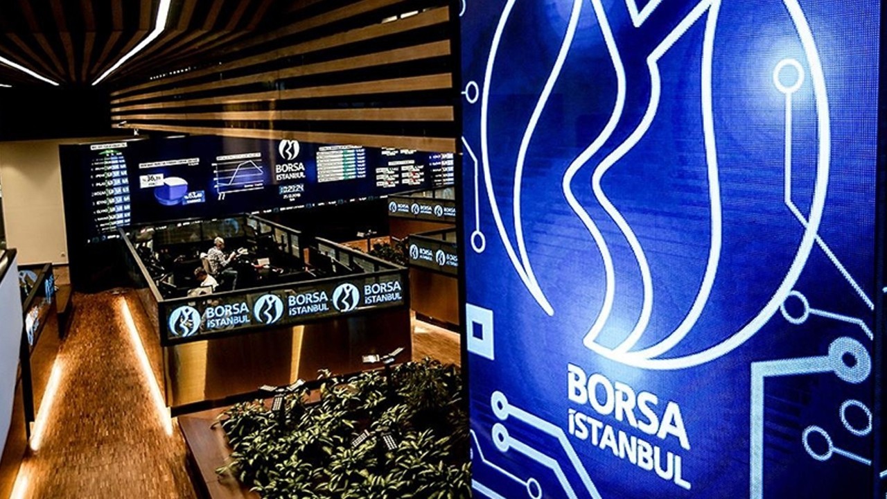 İstanbul’da BIST 100 endeksi, günün birinci yarısında yüzde 0,39 paha kaybetti