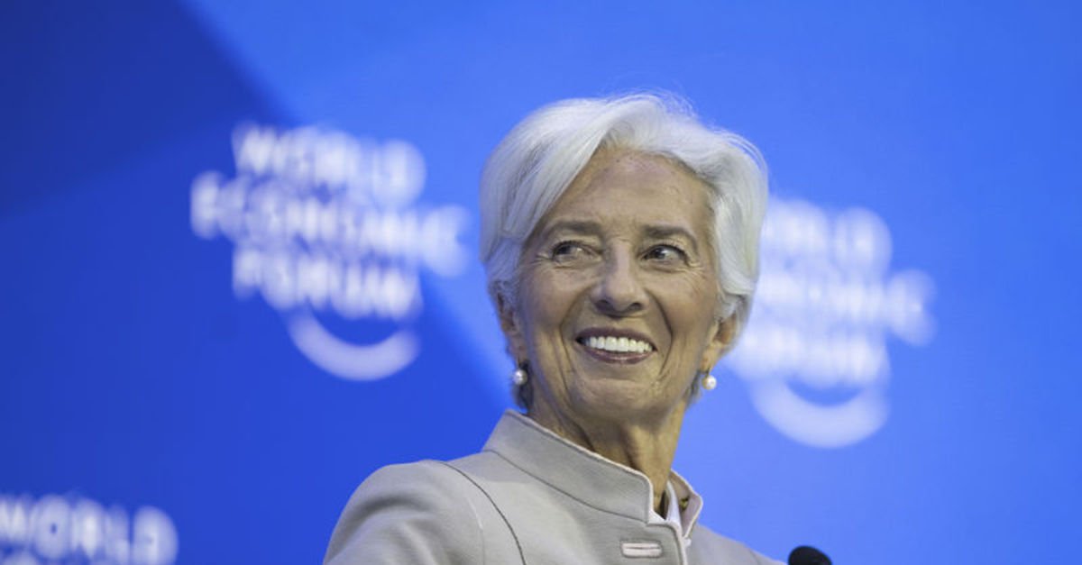 Lagarde: Kredilerde hudutlu sıkılaşma AMB’nin işini kolaylaştırabilir