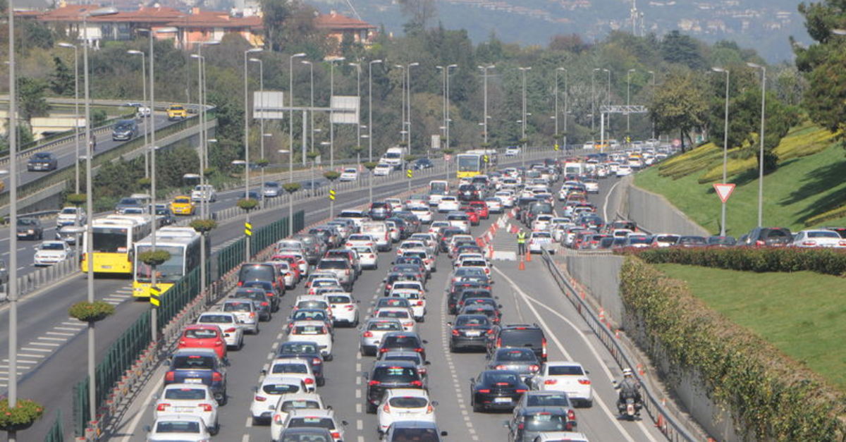Mecburî trafik sigortasında azami prim artış meblağı belirlendi