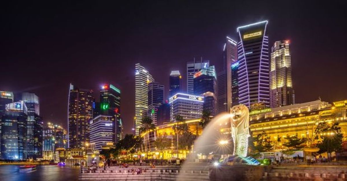Singapur para siyasetinde değişikliğe gitmedi