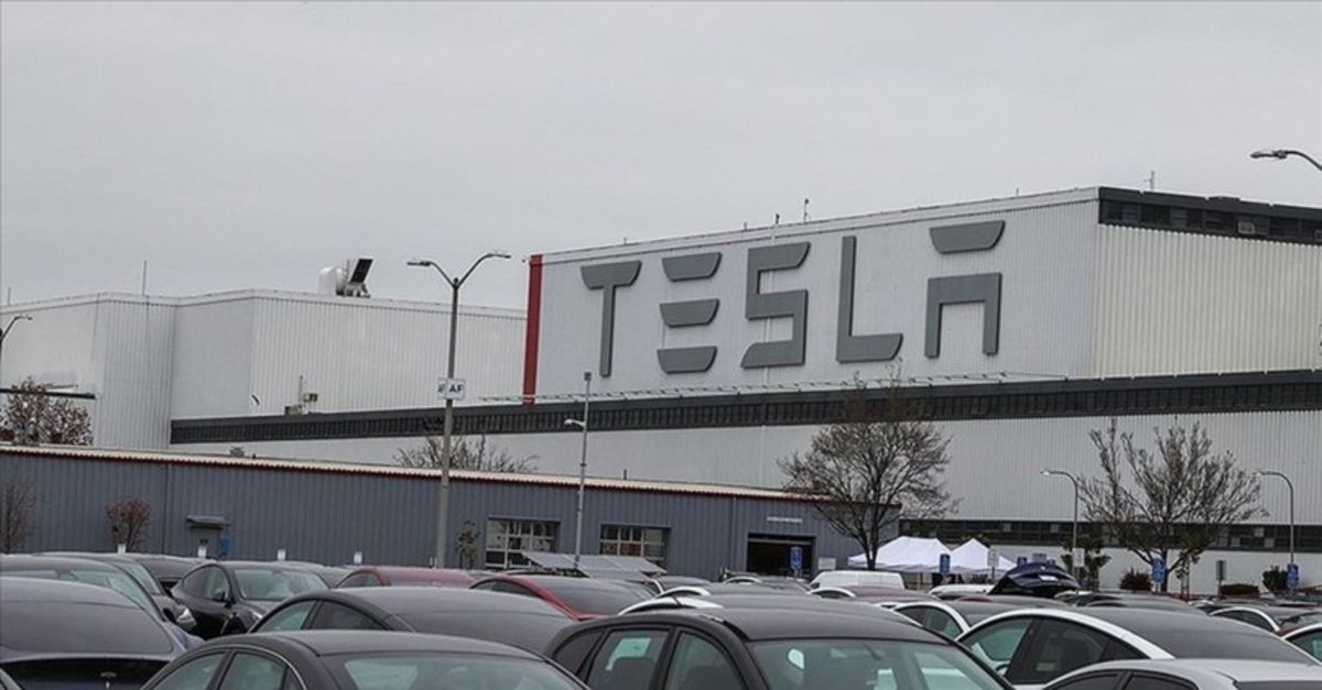 Tesla ABD’de iki modelde fiyat artırdı