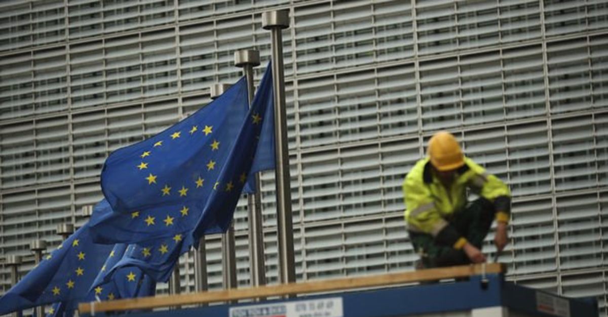 Euro Bölgesi’nde inşaat üretimi Mart’ta düştü