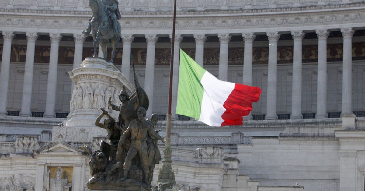İtalya varlık fonu kuracak