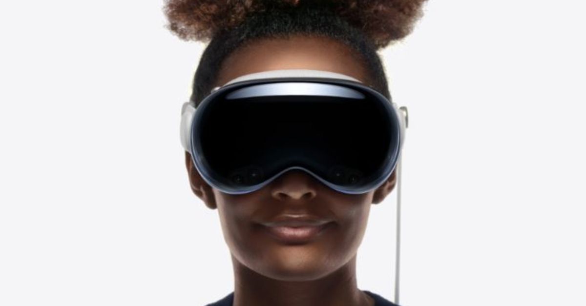Apple, “Vision Pro” başlığını tanıttı