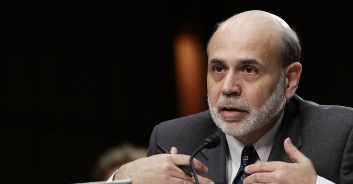 Eski Fed Lideri Bernanke son defa faiz artışı bekliyor